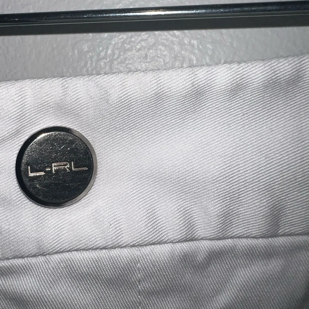 Lauren Ralph Lauren White Bermuda Shorts Lightweight Summer Essential - Picture 3 of 11
